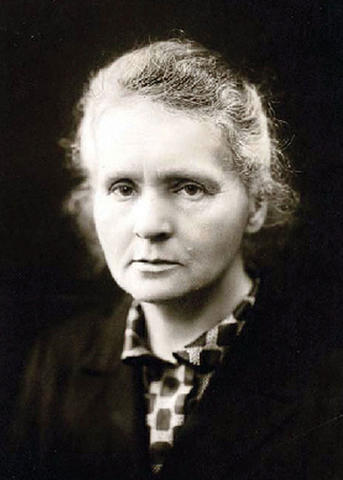 Marie Curie Portrait Image