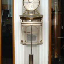 image of a Riefler Clock in the NIST museum