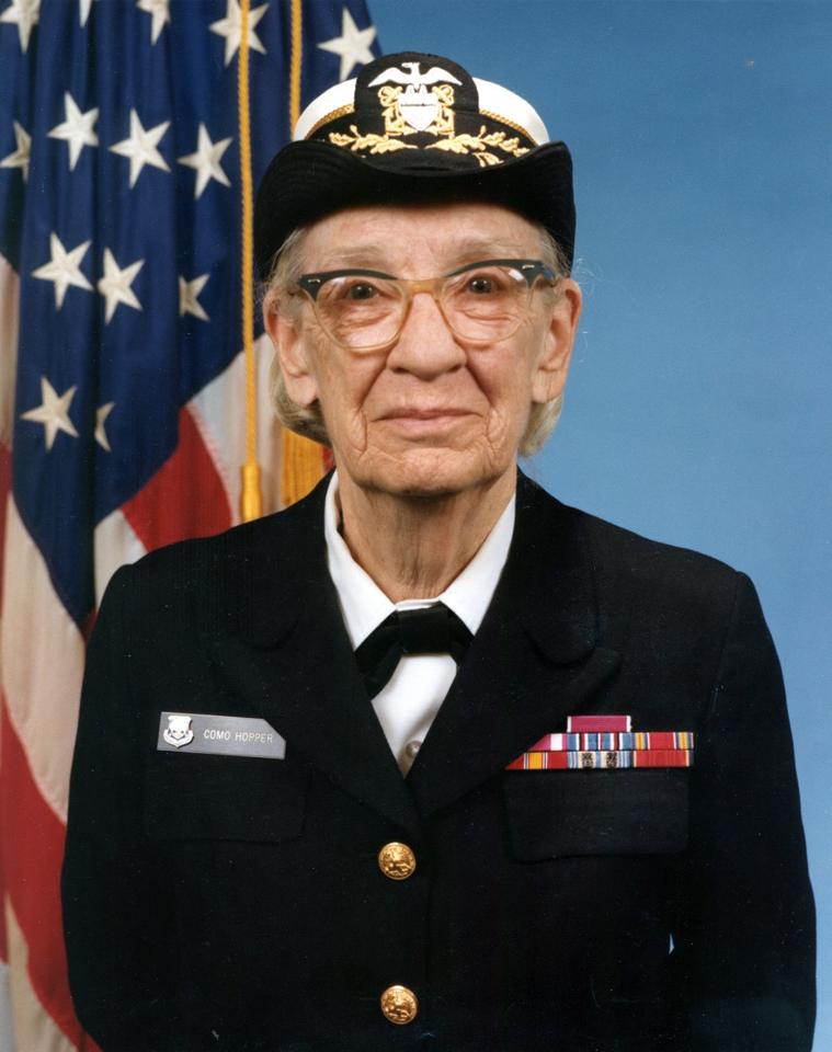 Grace Hopper military photo